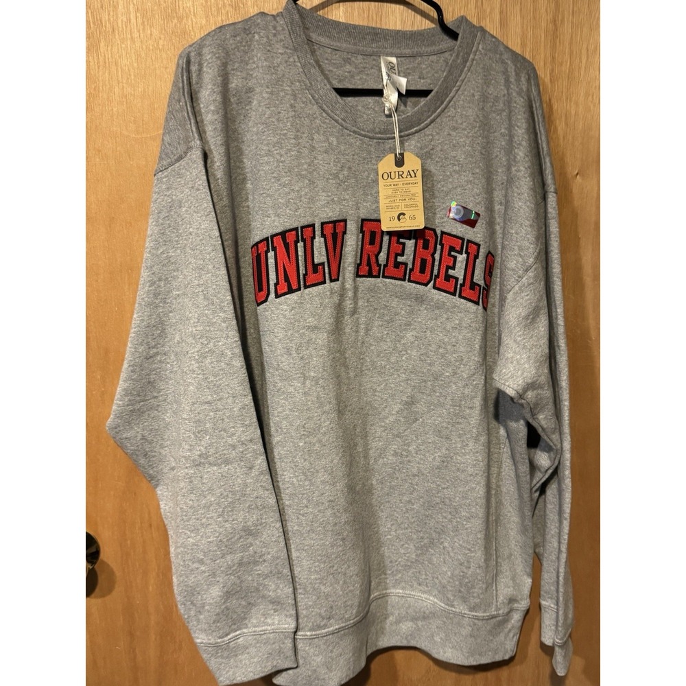 UNLV Rebels XL Reverse Weave Sweatshirt NWT